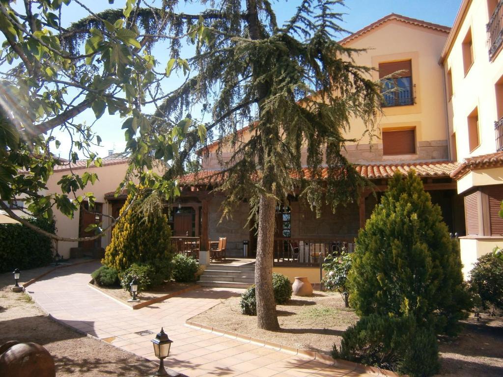 Hotel El Castrejon Себрерос Екстериор снимка