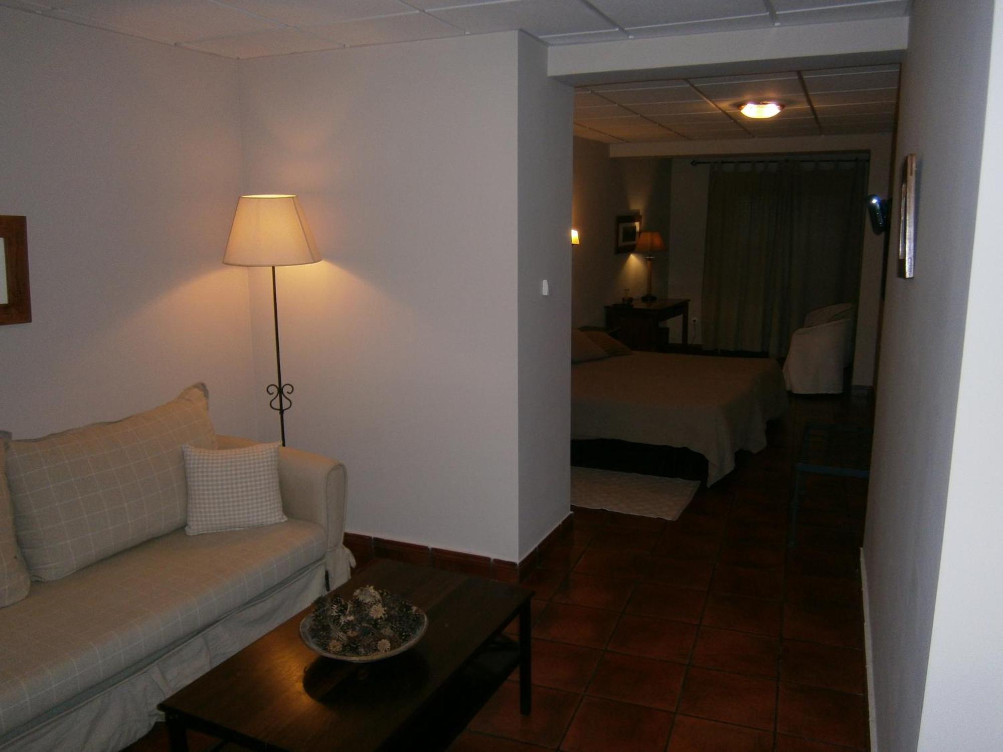 Hotel El Castrejon Себрерос Екстериор снимка